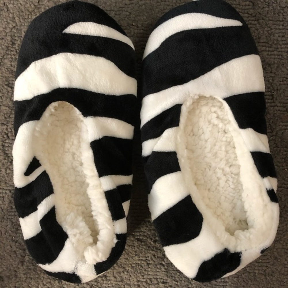 One size zebra slippers
